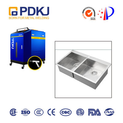 2kw Continuous Handheld Laser Welding Machine 0.2mm Swing For Stainless Steel Sink